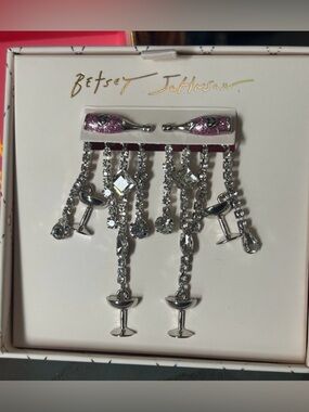 BETSEY JOHNSON Going All Out Champagne Tower
Chandelier Front-Back Earrings NWT
